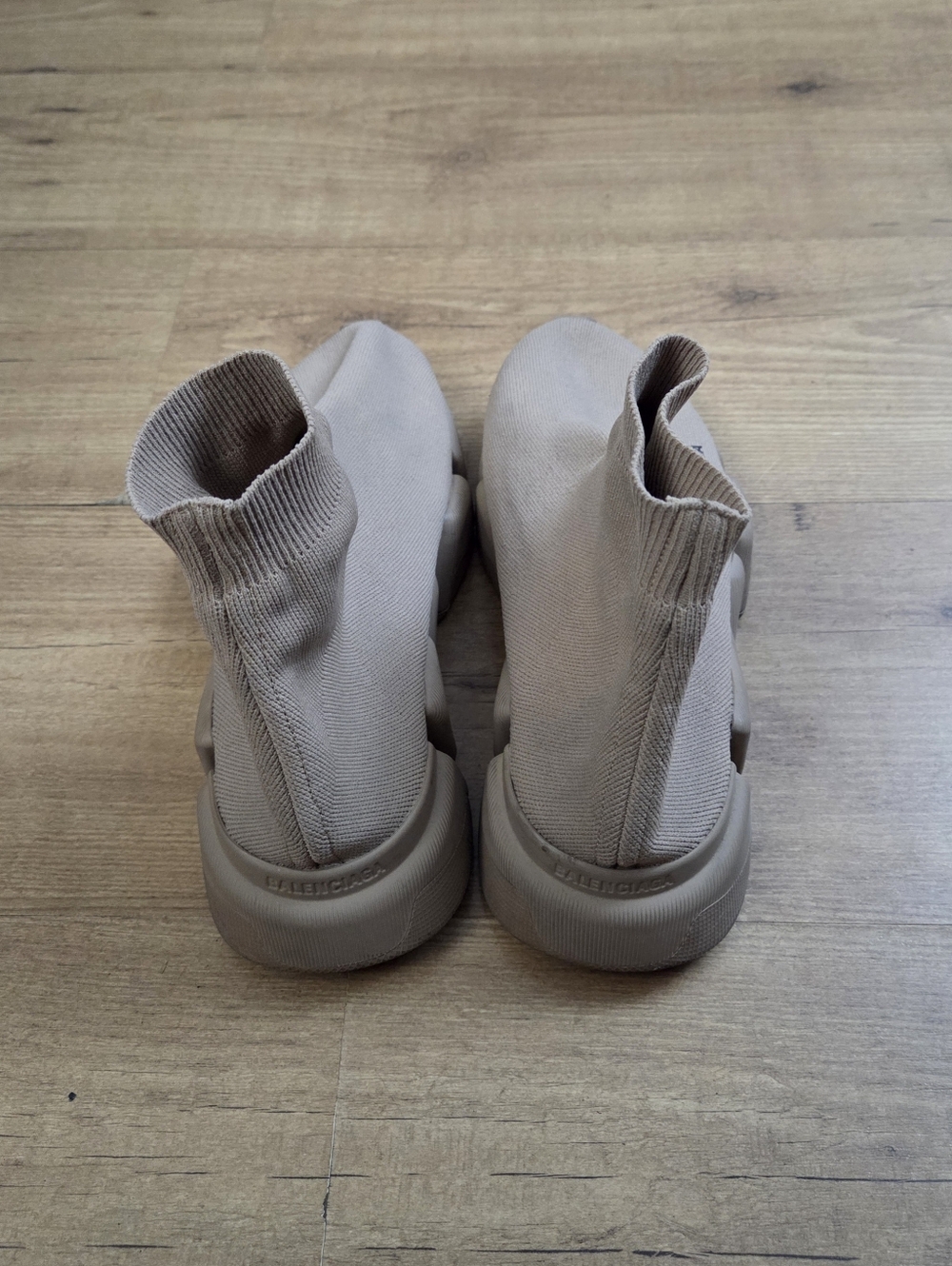 BALENCIAGA Taupe Speed 2.0 Sneakers - Picture 10 of 16